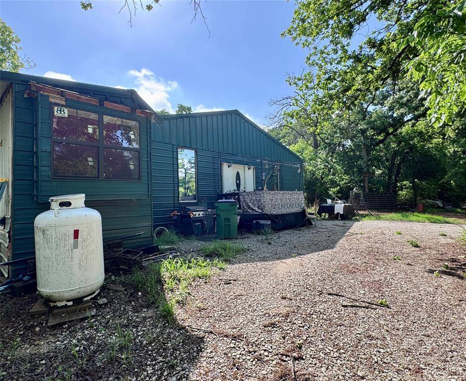 252 Nocona Drive, Nocona, TX 76255