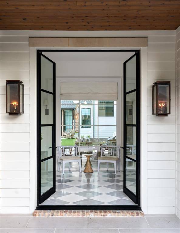 6730 Park Lane, Dallas, TX 75225