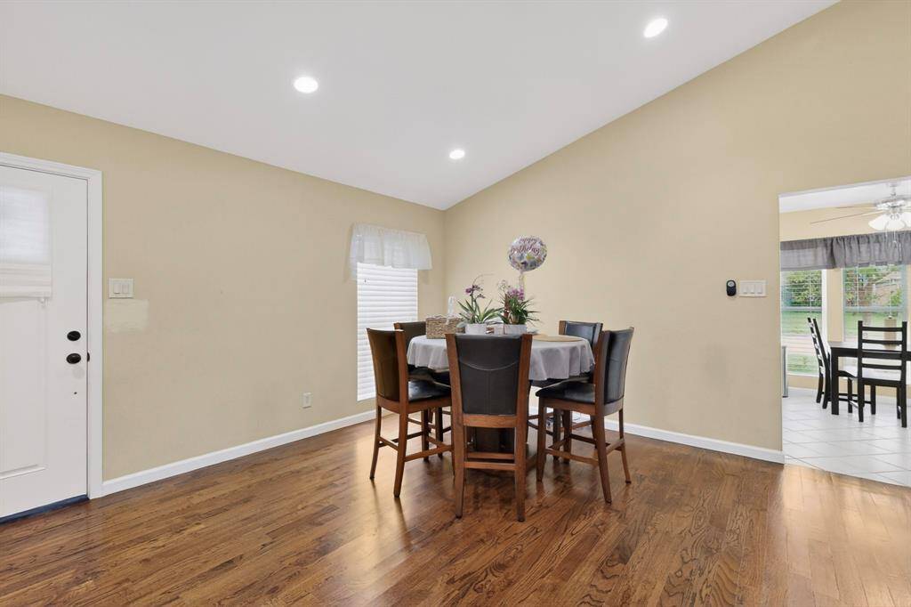 609 Melissa Lane, Garland, TX 75040