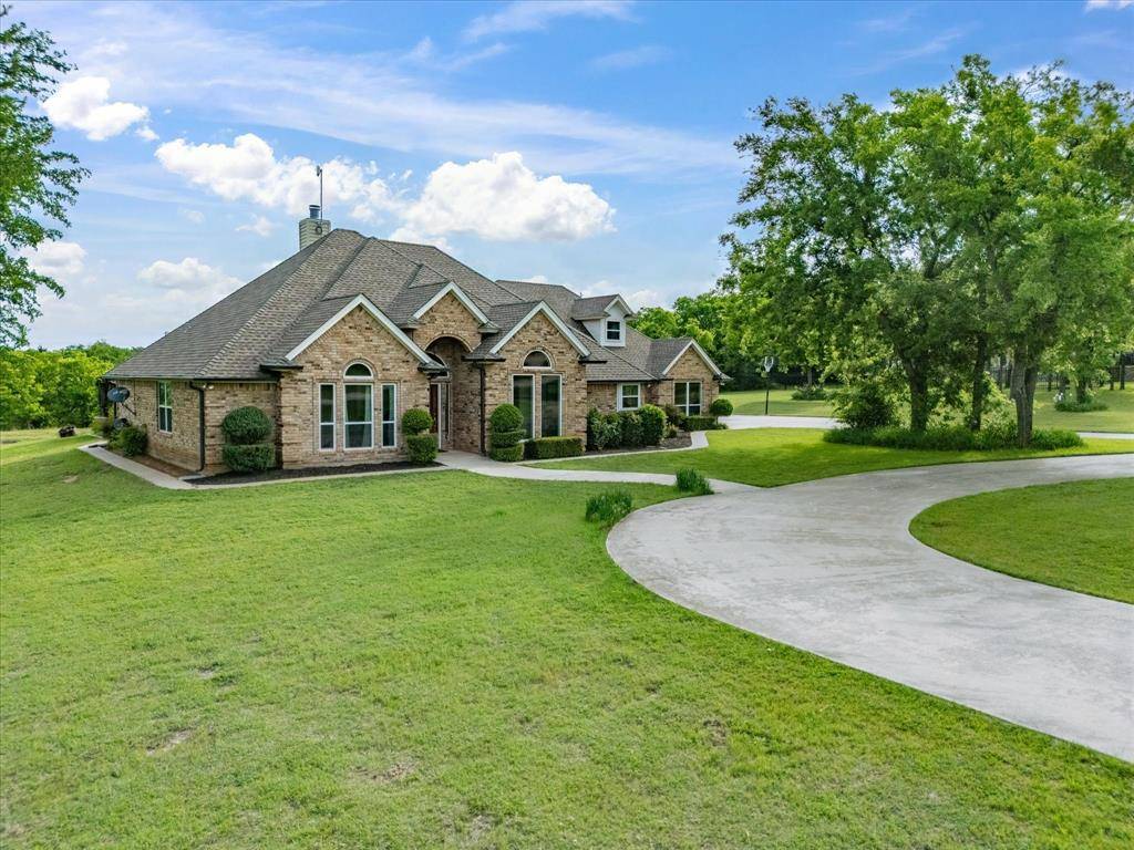 104 Marina Del Ray, Bridgeport, TX 76426