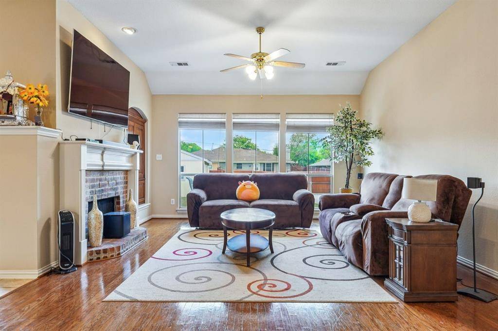 3818 Cemetery Hill Road, Carrollton, TX 75007