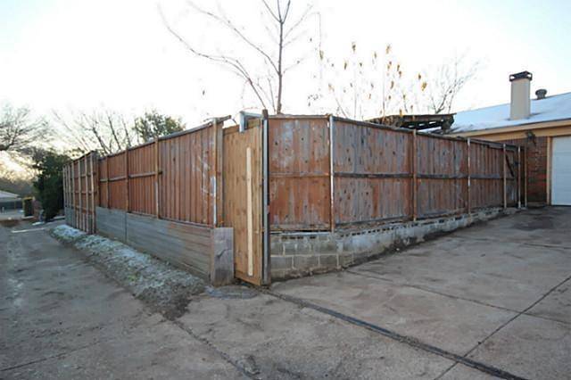 2921 Collins Boulevard, Garland, TX 75044