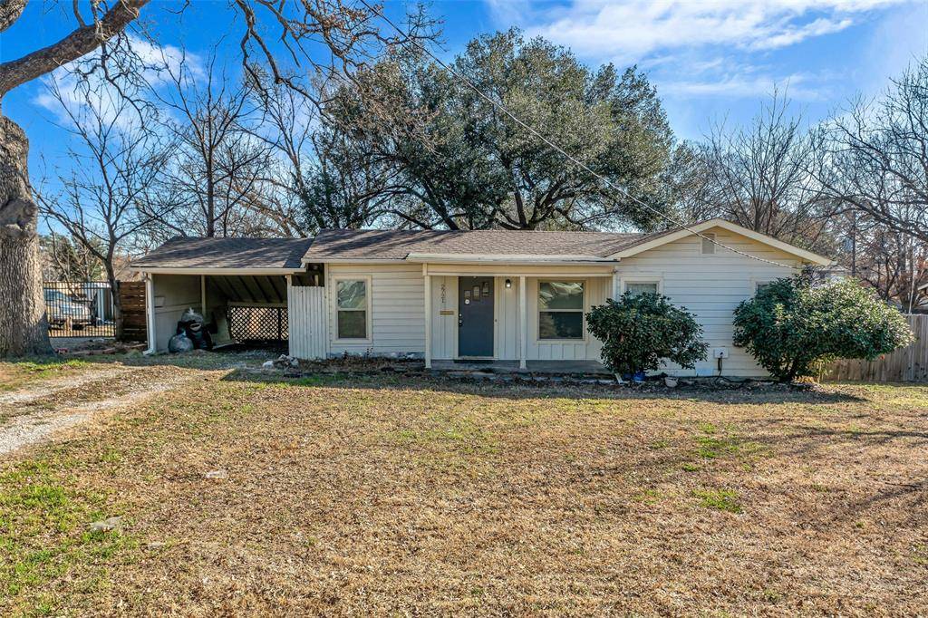 2721 Janice Lane, Fort Worth, TX 76112
