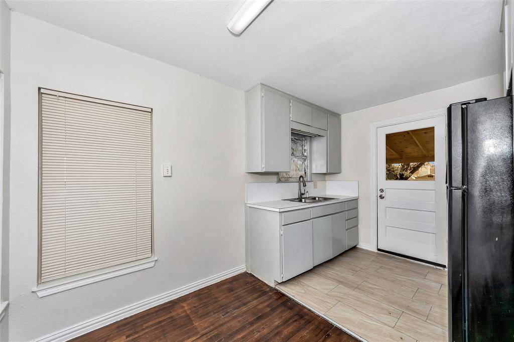 2721 Janice Lane, Fort Worth, TX 76112