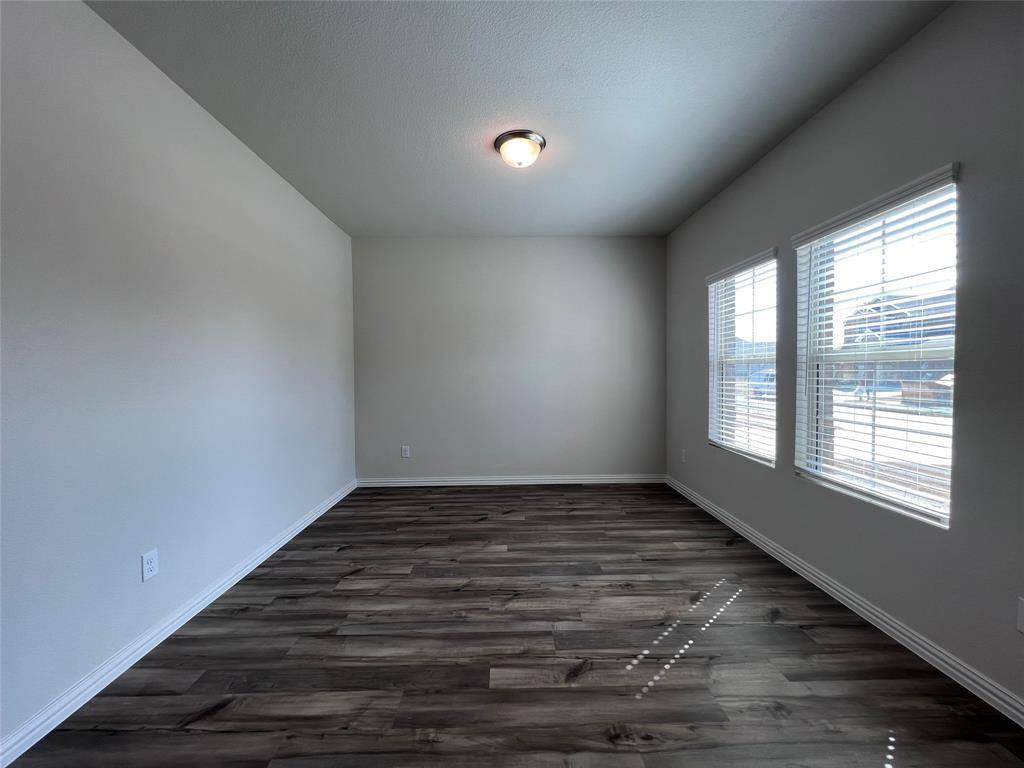 5561 Castle Peak Bend, Fort Worth, TX 76126