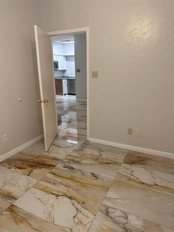 9747 Whitehurst Drive #87, Dallas, TX 75243