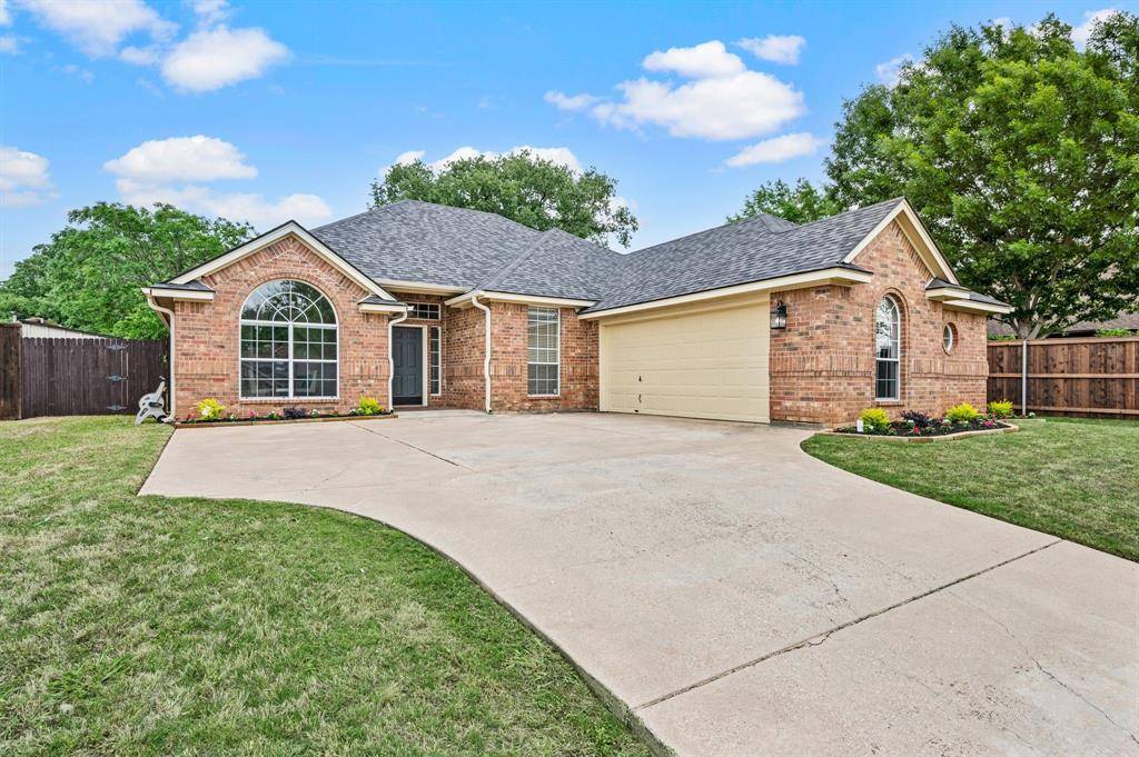 8609 Matt Drive, North Richland Hills, TX 76182