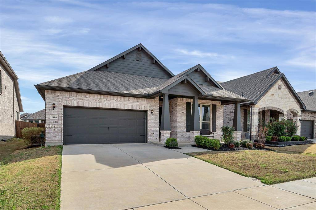 1404 Arrowwood Drive, Aubrey, TX 76227