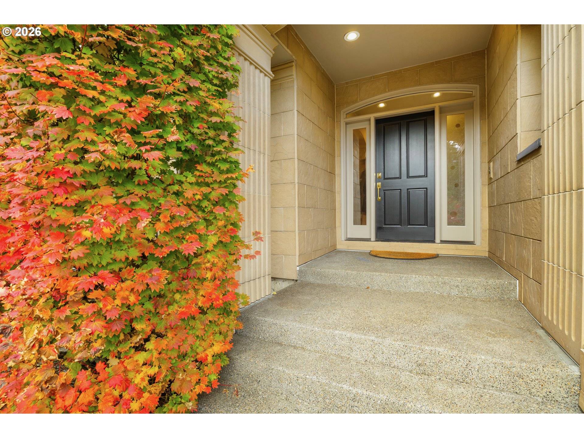 17454 BROOKHURST CT, Lake Oswego, OR 97034