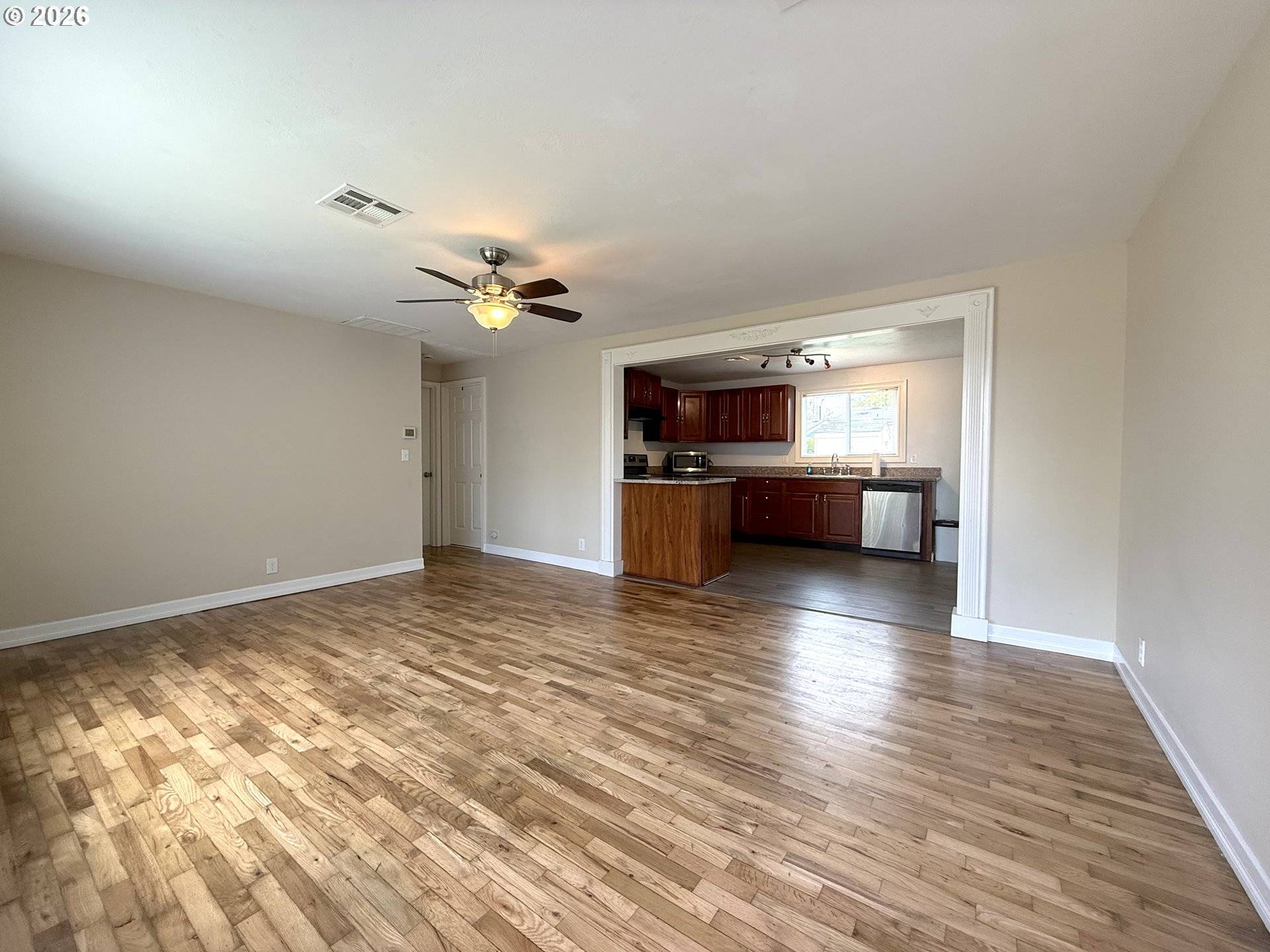 250 44TH ST, Springfield, OR 97478