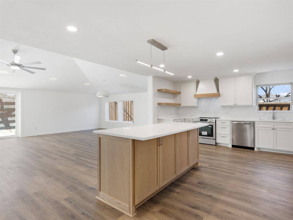 3616 Woodleigh Drive, Dallas, TX 75229