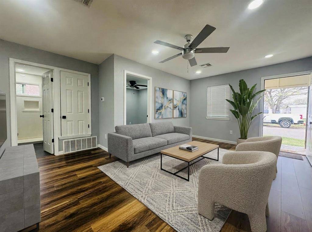 3602 Latimer Street, Bellmead, TX 76705