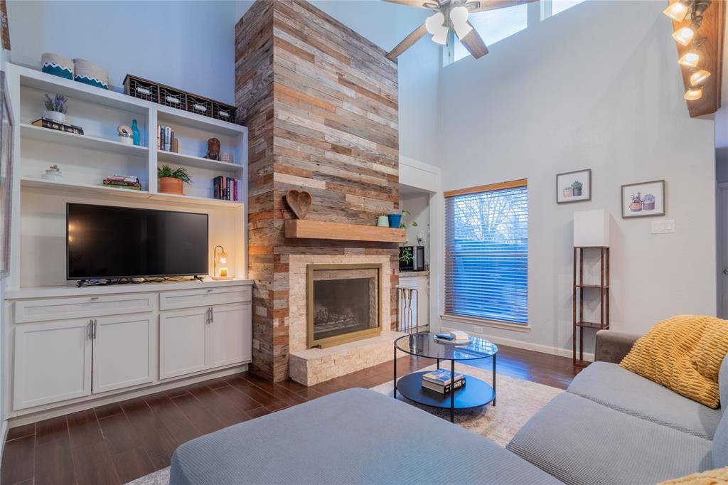 12206 Wightman Place, Dallas, TX 75243