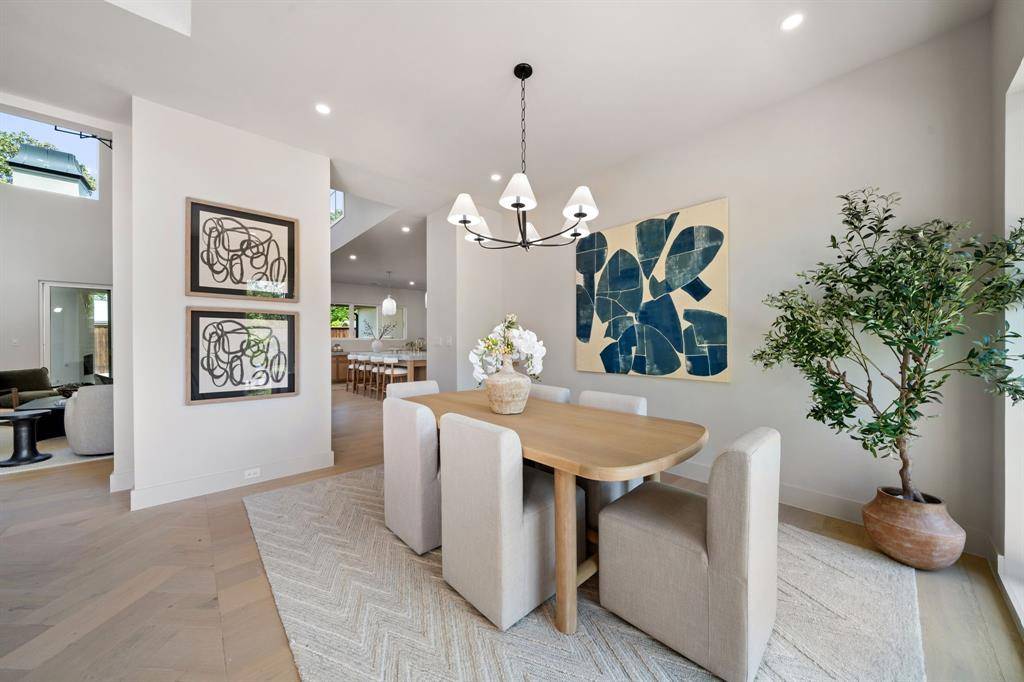 3227 Dothan Lane, Dallas, TX 75229