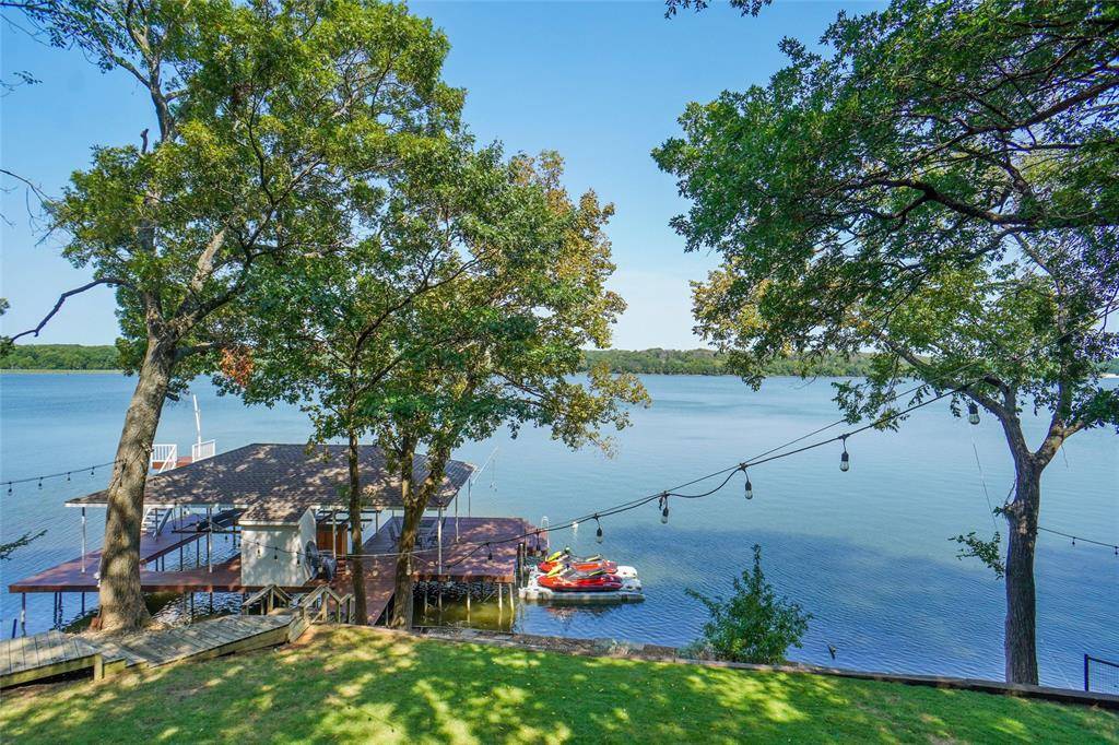 2147 Chaparral Drive, Gainesville, TX 76240