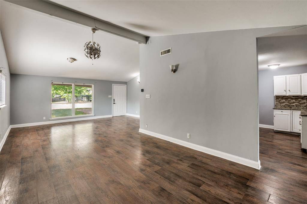 2306 Lakeland Place, Carrollton, TX 75006