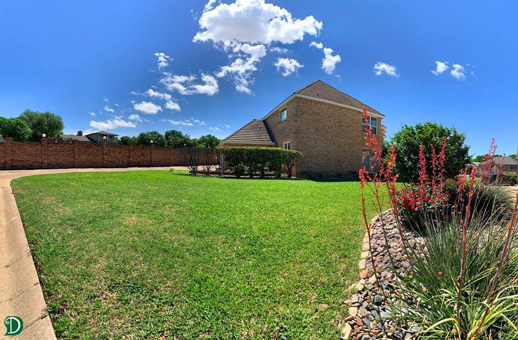 8404 Sunset Cove Drive, Fort Worth, TX 76179