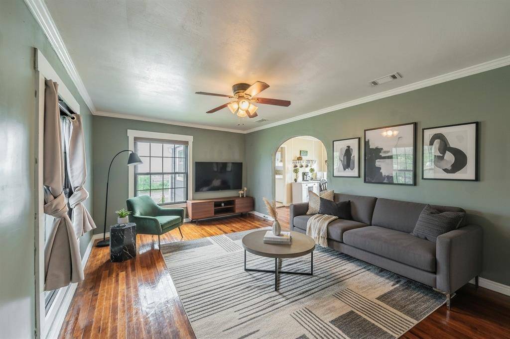 1802 Keneipp Road, Carrollton, TX 75006