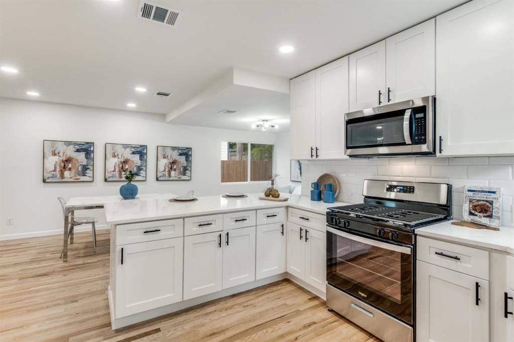 1431 Carson Street, Dallas, TX 75216