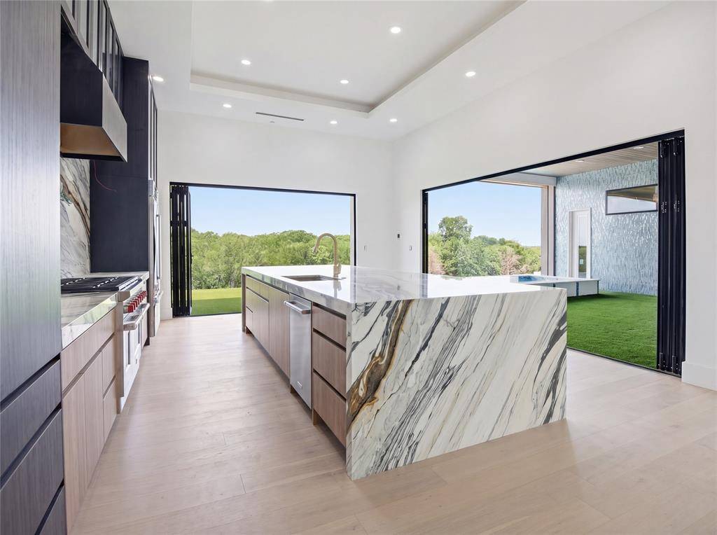 2800 N Kimball Avenue, Southlake, TX 76092