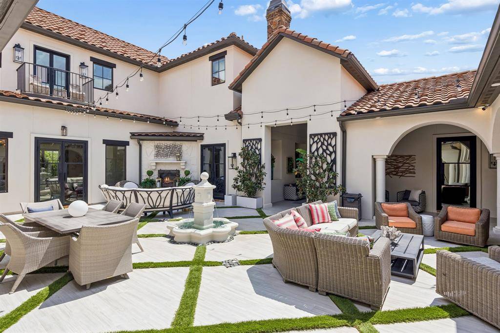 2 Paigebrooke, Westlake, TX 76262