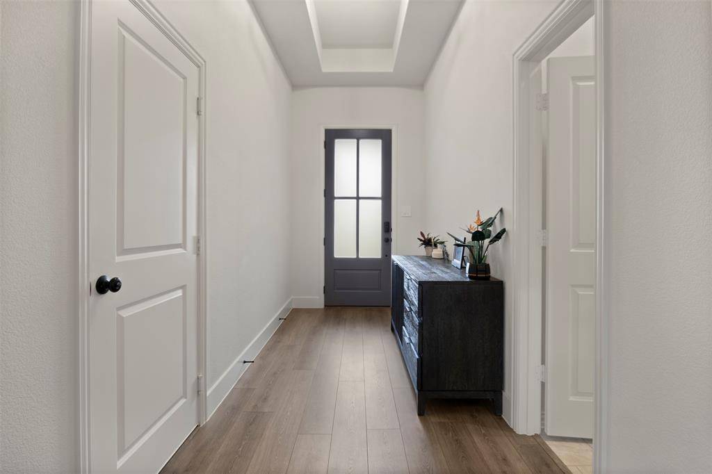 637 Mooney Drive, Saginaw, TX 76179