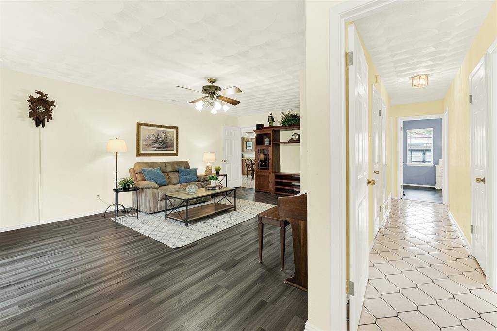 2704 Belhaven Drive, Mesquite, TX 75150