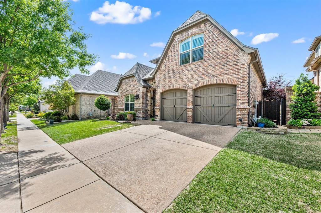 724 E Hill Street, Keller, TX 76248