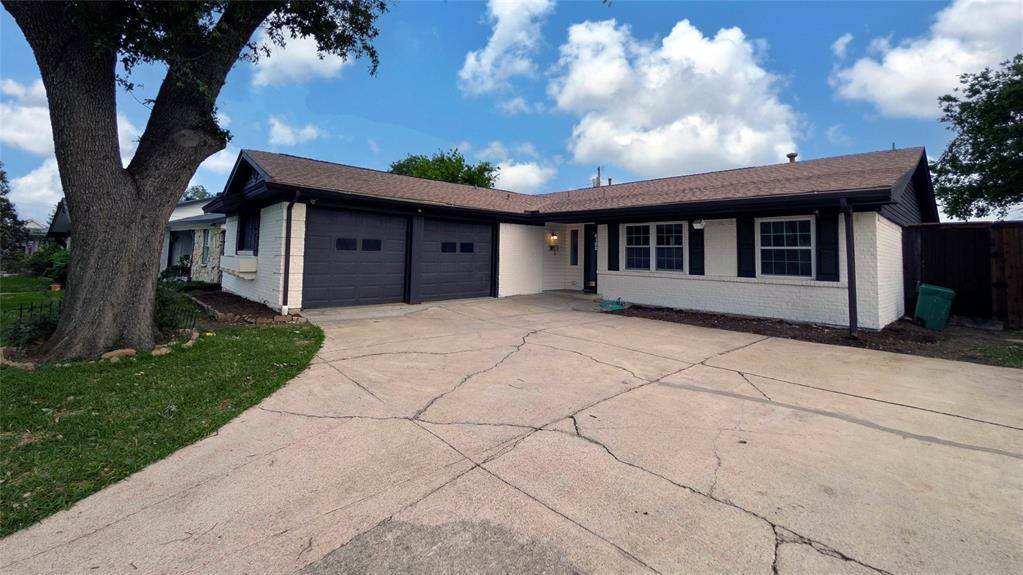 4122 Victoria Street, Irving, TX 75062