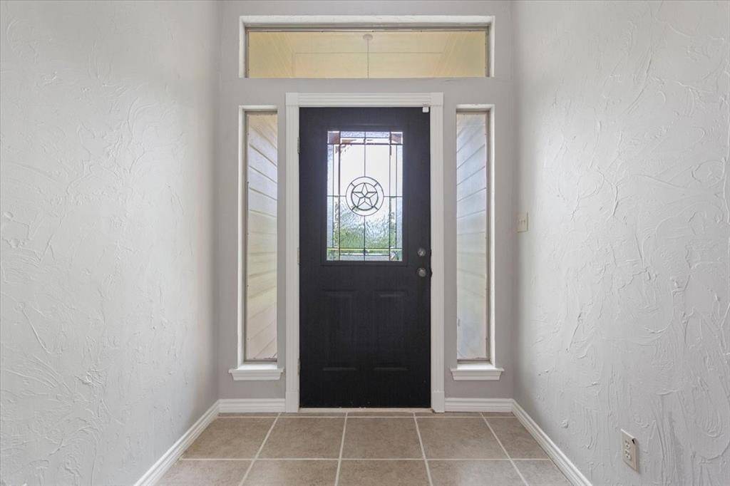 140 Oak Ridge Loop, Whitney, TX 76692