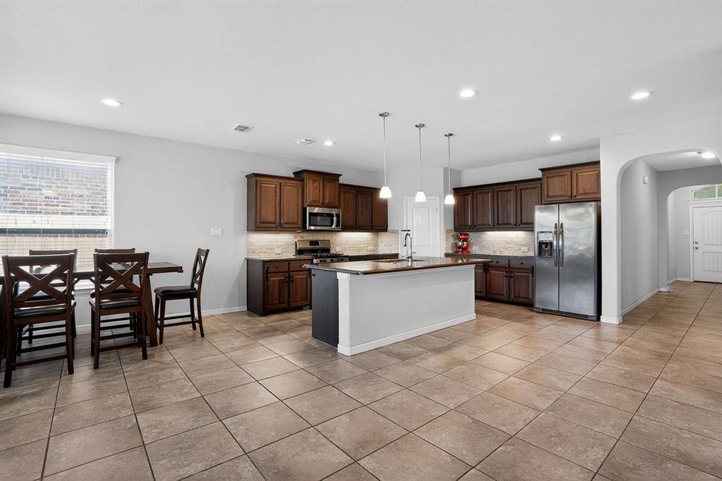 1133 Metaline Trail, Fort Worth, TX 76177