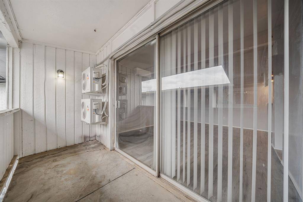 2627 Douglas Avenue #202, Dallas, TX 75219