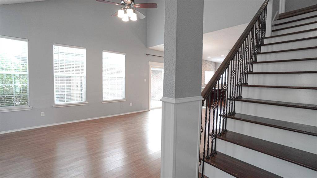 1512 Wheatfield Drive, Mesquite, TX 75149