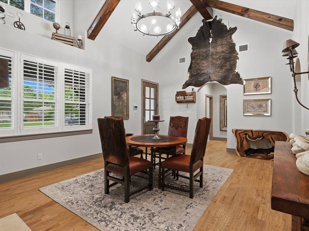 2965 Eric Lane, Farmers Branch, TX 75234