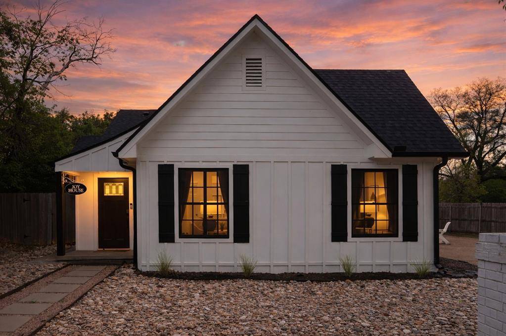 3210 Edna Avenue, Waco, TX 76708