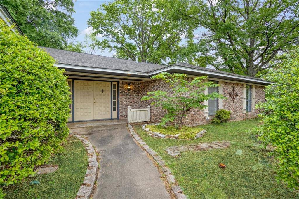 3509 Holly Street, Denison, TX 75020