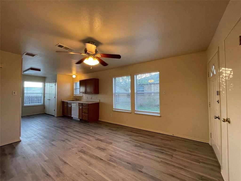121 Cambridge Drive #3, Saginaw, TX 76179