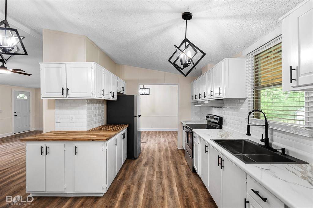 2204 Bellevue Road, Haughton, LA 71037