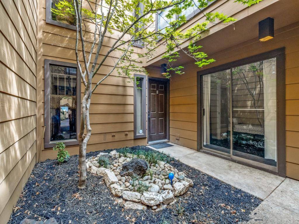 3139 Golden Oak, Farmers Branch, TX 75234