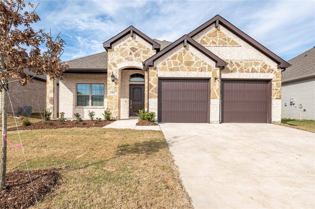 604 Sycamore Drive, Greenville, TX 75402