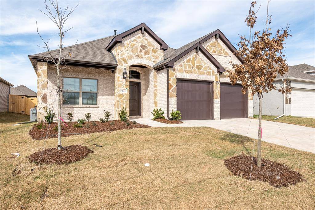 604 Sycamore Drive, Greenville, TX 75402