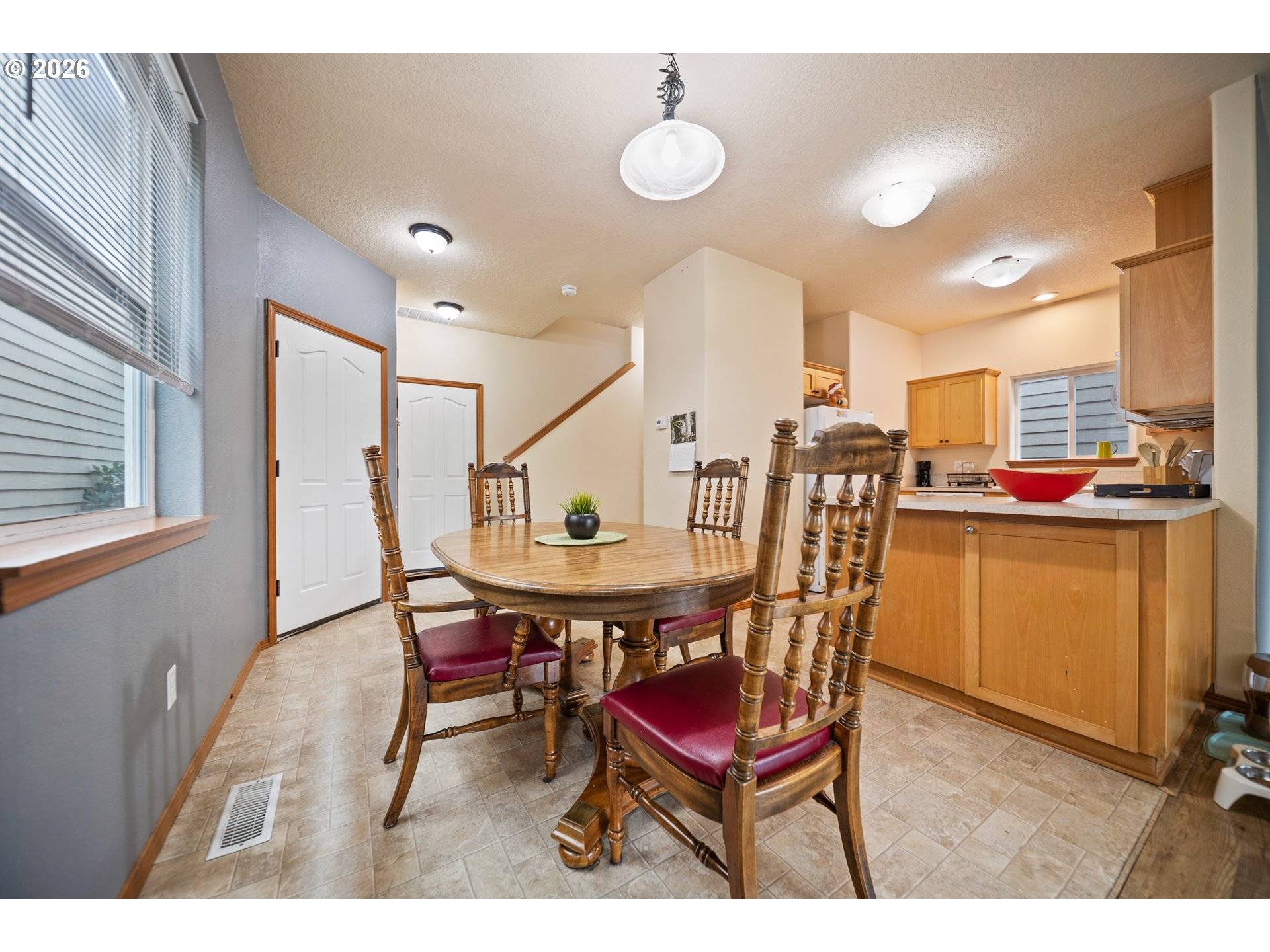 33590 SE DILL PL, Scappoose, OR 97056