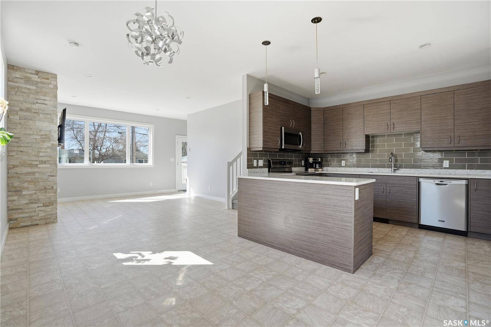 2168 Wascana STREET, Regina, SK S4T 4J9