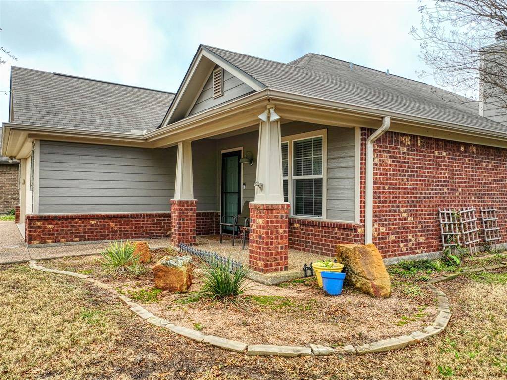 933 Heston Circle, Robinson, TX 76706