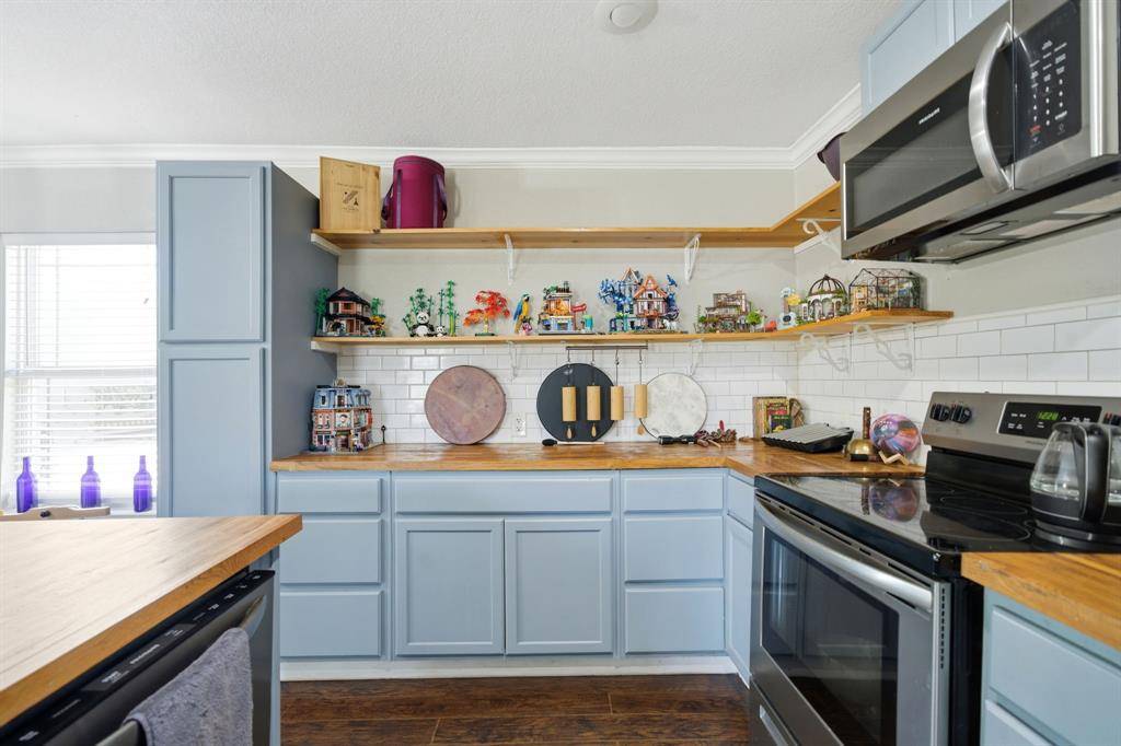 311 Guthrie Street, Dallas, TX 75224