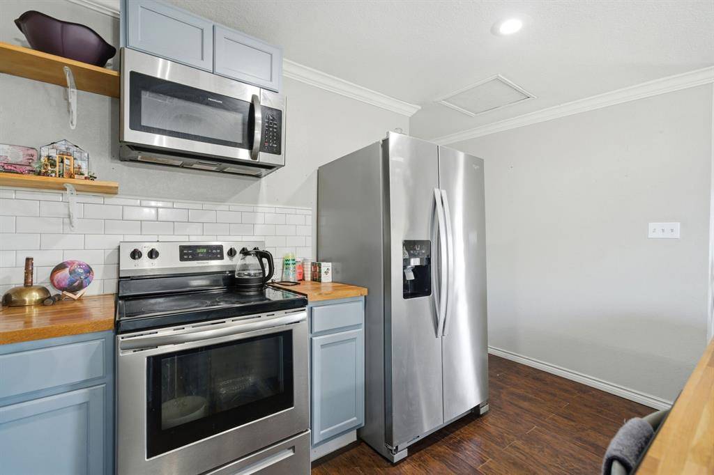 311 Guthrie Street, Dallas, TX 75224