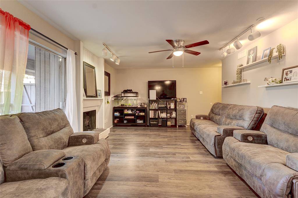 5150 Amesbury Drive #224, Dallas, TX 75206