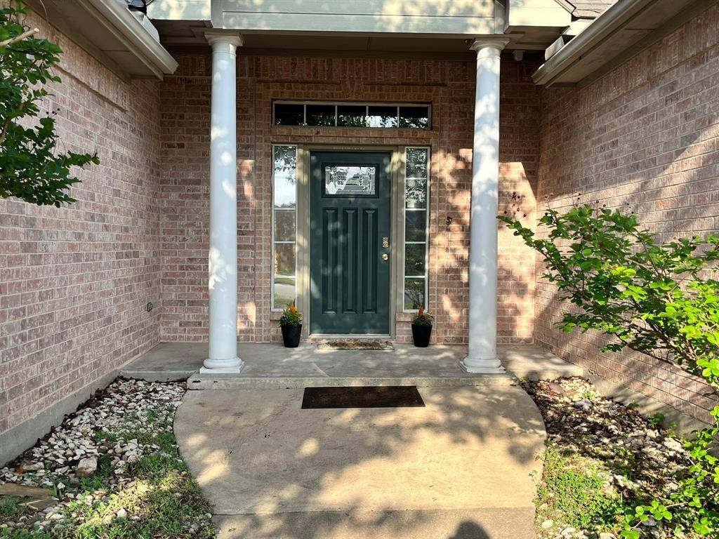 2700 Boyd Street, Ennis, TX 75119