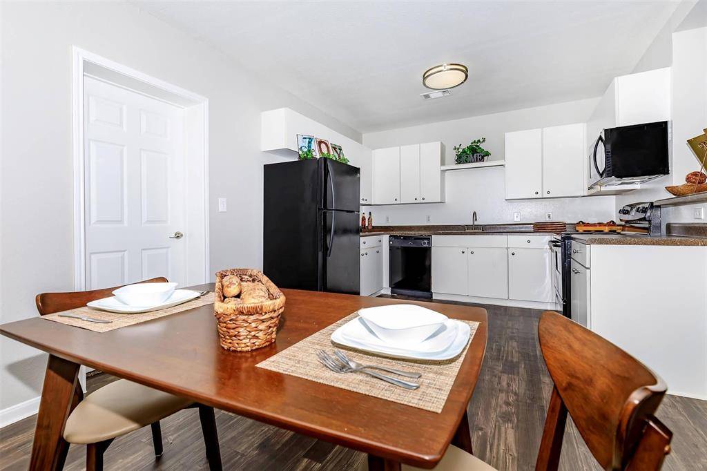 7120/7011 Village Way #1732, Houston, TX 77087