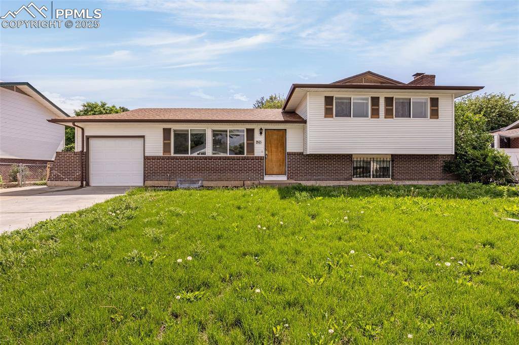 245 Dexter ST, Colorado Springs, CO 80911